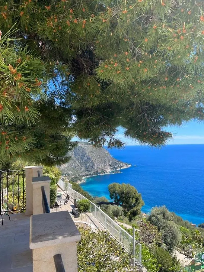 Sea View Apartment With Private Secure Parking - 2 0*, Villefranche-sur-Mer