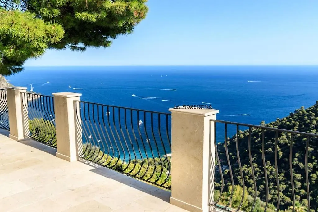 Sea View Apartment With Private Secure Parking - 2